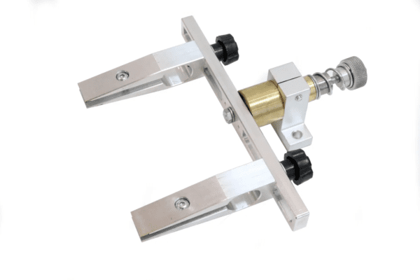 Swivel Head UKSG Tryzub Sharpener – Precision Rotation for Your Sharpener The Swivel Head KosiM is a high-quality rotary mechanism designed to enhance your sharpening system. Engineered for precise 180-degree rotation, it ensures seamless and accurate repositioning of your blade without losing alignment 4 Swivel Head UKSG Tryzub Sharpener – Precision Rotation for Your Sharpener The Swivel Head KosiM is a high-quality rotary mechanism designed to enhance your sharpening system. Engineered for precise 180-degree rotation, it ensures seamless and accurate repositioning of your blade without losing alignment